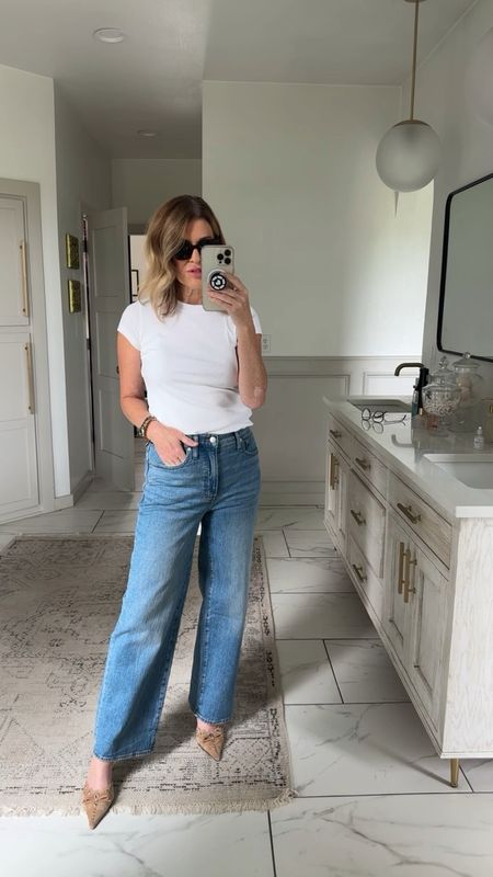 Perfect Vintage Wide-leg jean in standard length and Heathcote wash. I’m 5’6 wearing a size 27. Be sure to grab the Brightside tee (I’m in a small) and the Pierport Sunglasses for the perfect 90s vibe #madewellpartner

The Spoiled Home 
Madewell 

#LTKstyletip #LTKover40 #LTKSale