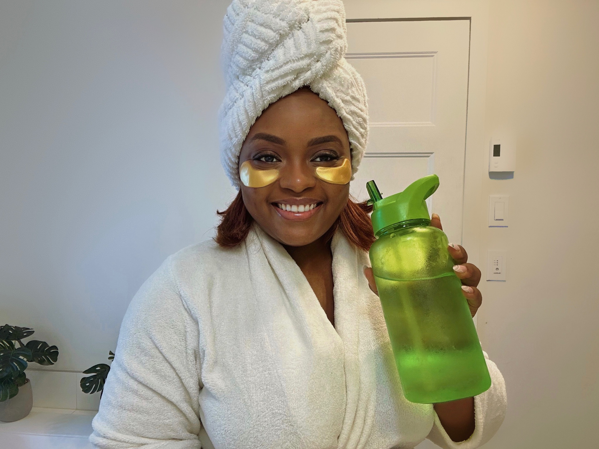 Self-care is not selfish. #meday #eyemask 💚🤍

#LTKstyletip #LTKbeauty #LTKhome