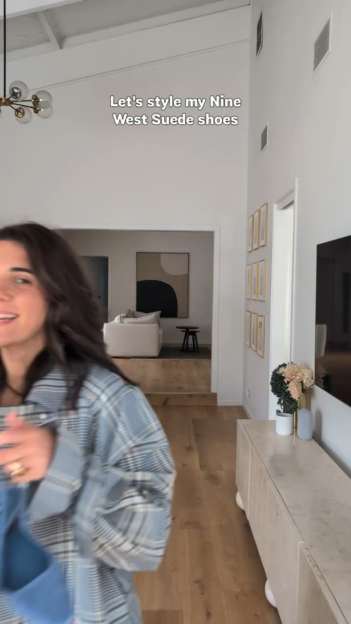 You can burn my house, steal my car
Drink my liquor from an old fruit jar
Do anything that you want to do
But uh-uh baby, lay off of my shoes

Thanks @ninewestaus 

#pr