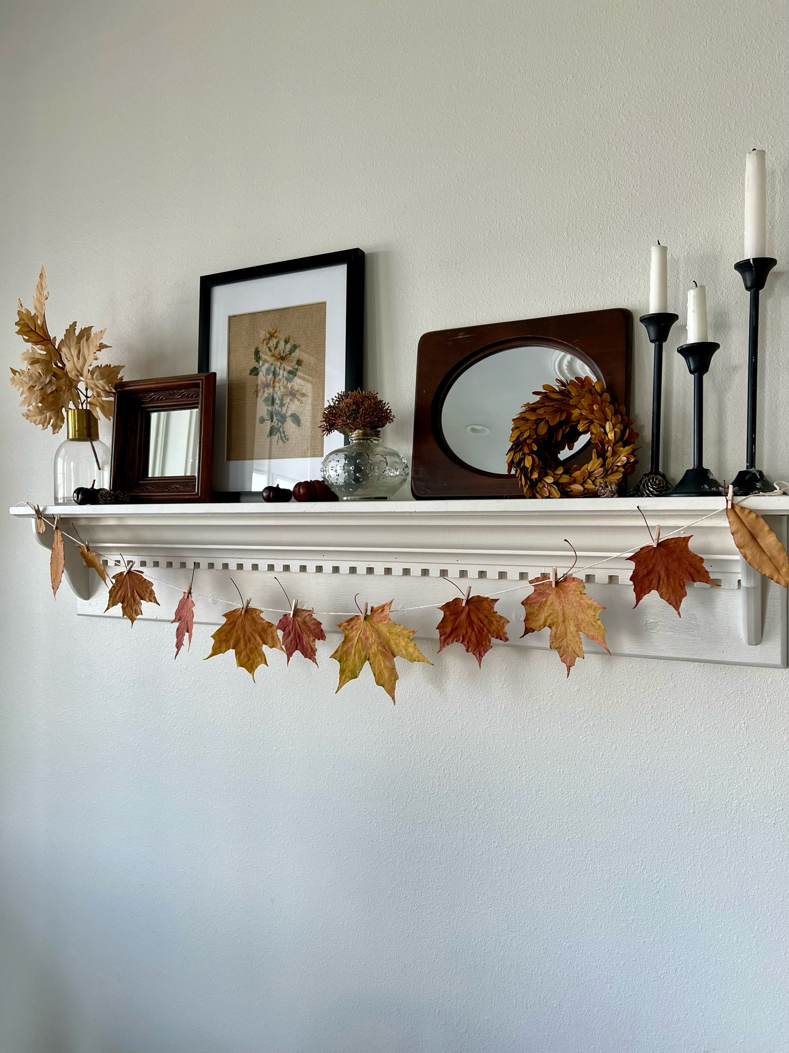 Dried leaf garland for those who don’t put up Christmas decorations until after Thanksgiving :)

#LTKfamily #LTKhome #LTKHoliday