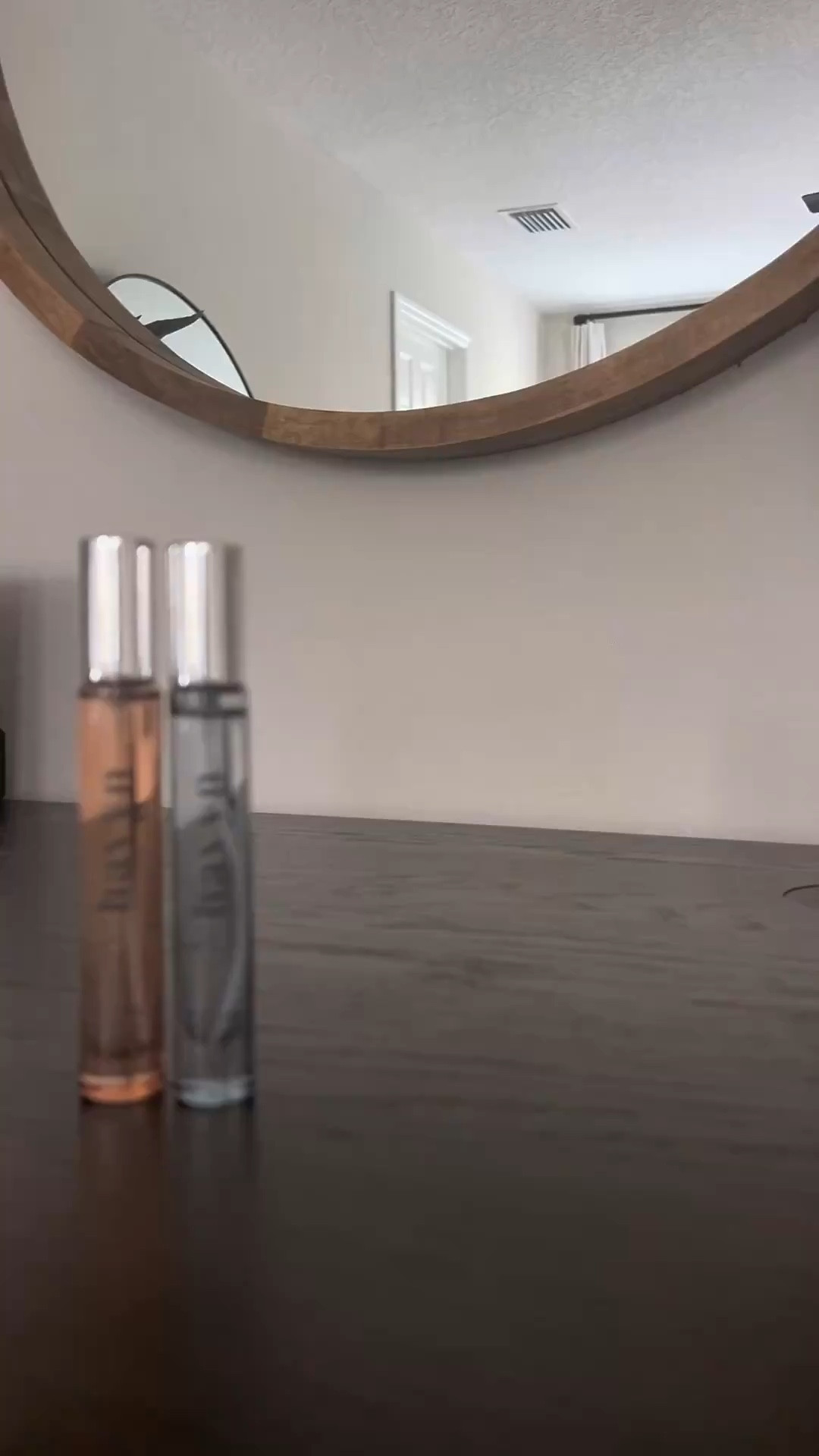 This perfume smells incredible and instantly elevates my mood 😌 It’s such a beautiful scent without hitting you  with something overpowering.
Not only is it free from hormone disruptors and toxins, it’s also allergen free, making it safe even for sensitive skin and eczema 🙌🏼
The packaging is stunning, and I love that the brand was founded by a husband and wife team who experienced eczema firsthand 🤍 so they truly understand the issues many people have with traditional fragrance 🌸
@havynco 
#newfragrance #cleanfragrance #nontoxicfragrance #sensitiveskin


#LTKBeauty #LTKTravel #LTKselfcare