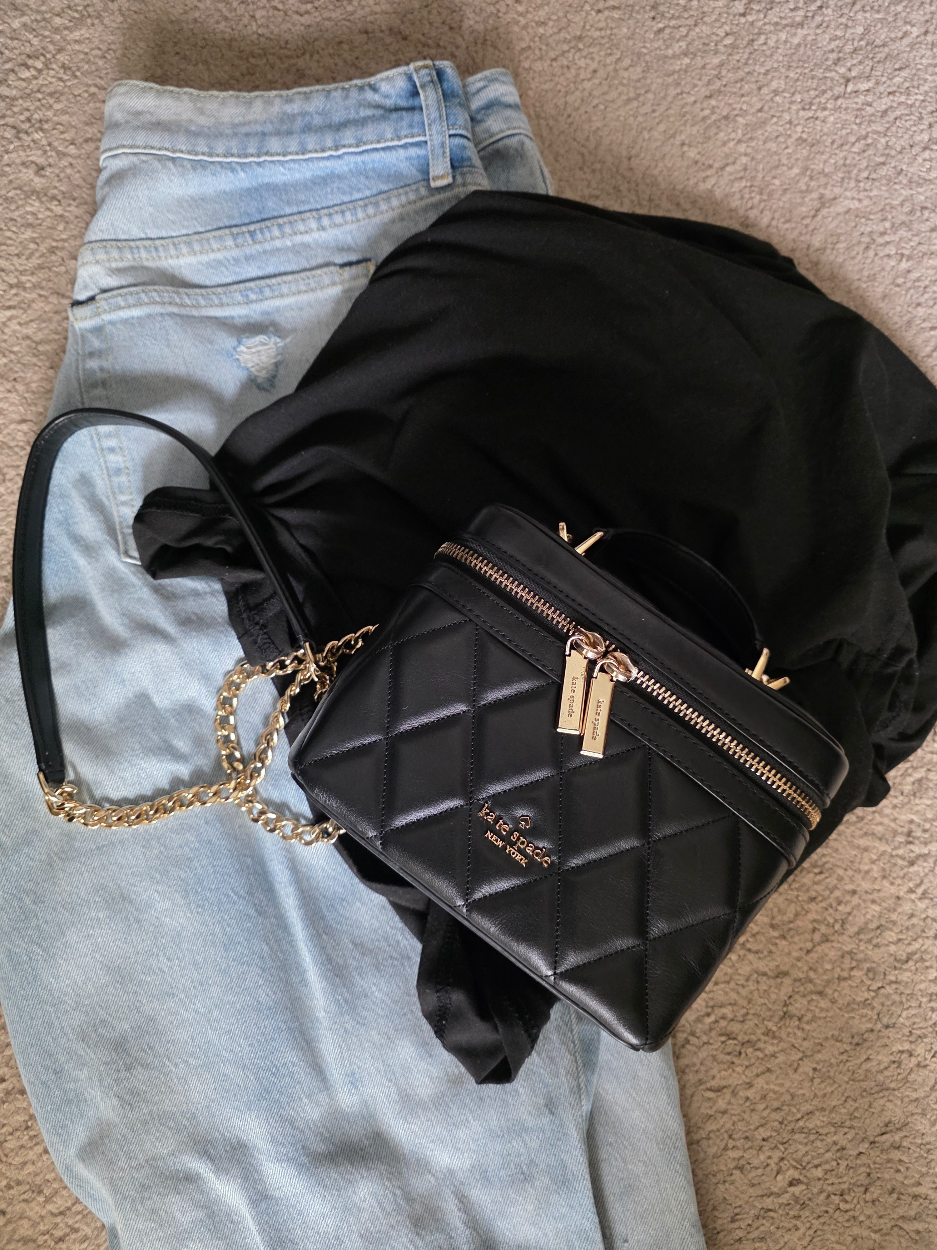 Bag of the day. It's sold out so I am linking similar.

#LTKgrwm #LTKSaleAlert