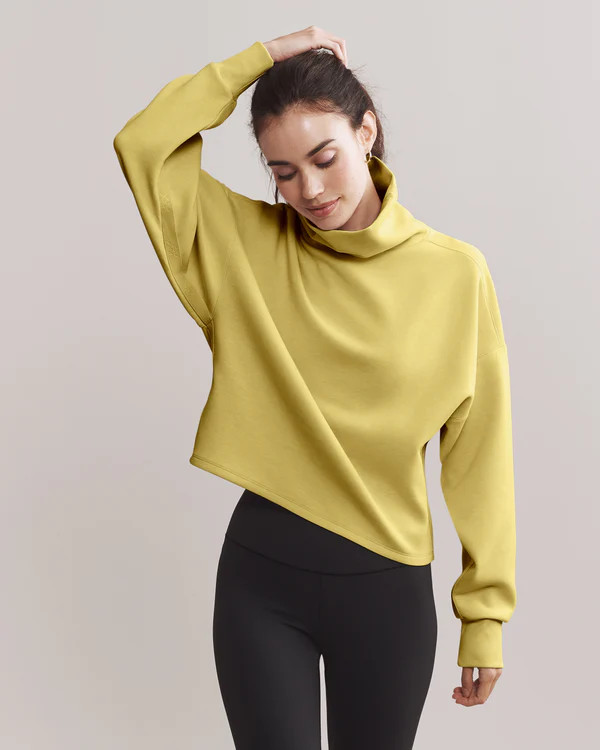 DreamGlow™ Mock Neck | Rhone