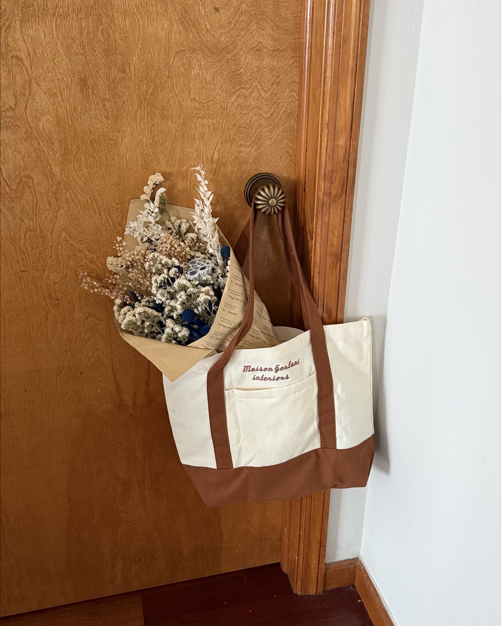 Customizable tote bag #totebag #customizablebag #etsy #etsyfinds 

#LTKFindsUnder50 #LTKFindsUnder100