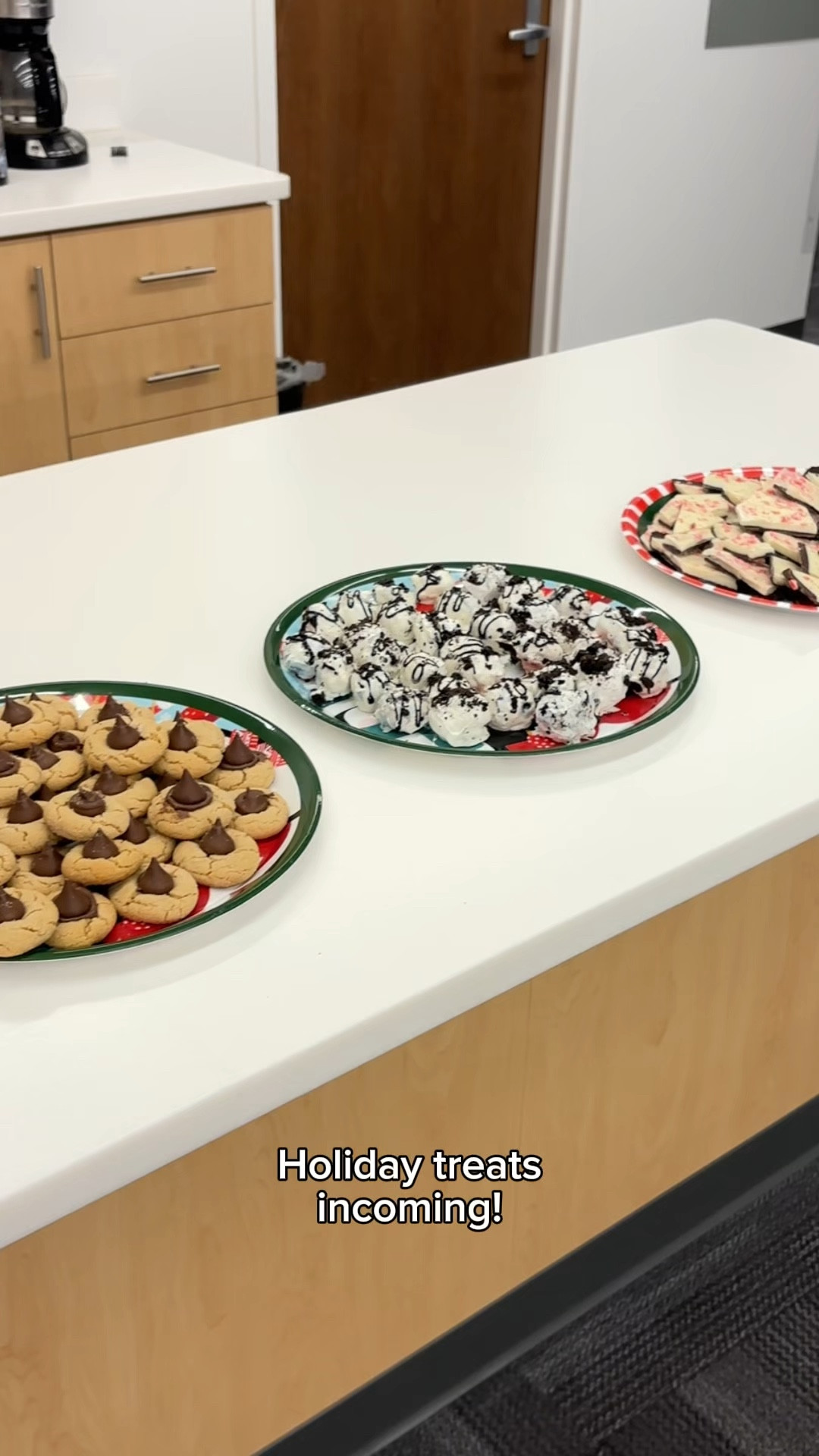 Sweet traditions are the best traditions! 🍫🎄✨ This year, I brought Oreo balls to my job’s cookie party. My mom and I make these every year as part of our Christmas cookie lineup, and they never disappoint—so chocolatey, so sweet, so nostalgic. 💕 What’s your must-make holiday treat? Let me know in the comments! @OREO @Wilton Cakes 

#asmr #asmrsounds #bakingasmr #cookingasmr #foodasmr #HolidayBaking #ChristmasCookies #OreoBalls #SweetTreats #CookieParty #HolidayTraditions #ChocolateLovers #ChristmasVibes #bakingreels 

#LTKHoliday #LTKHome #LTKSeasonal