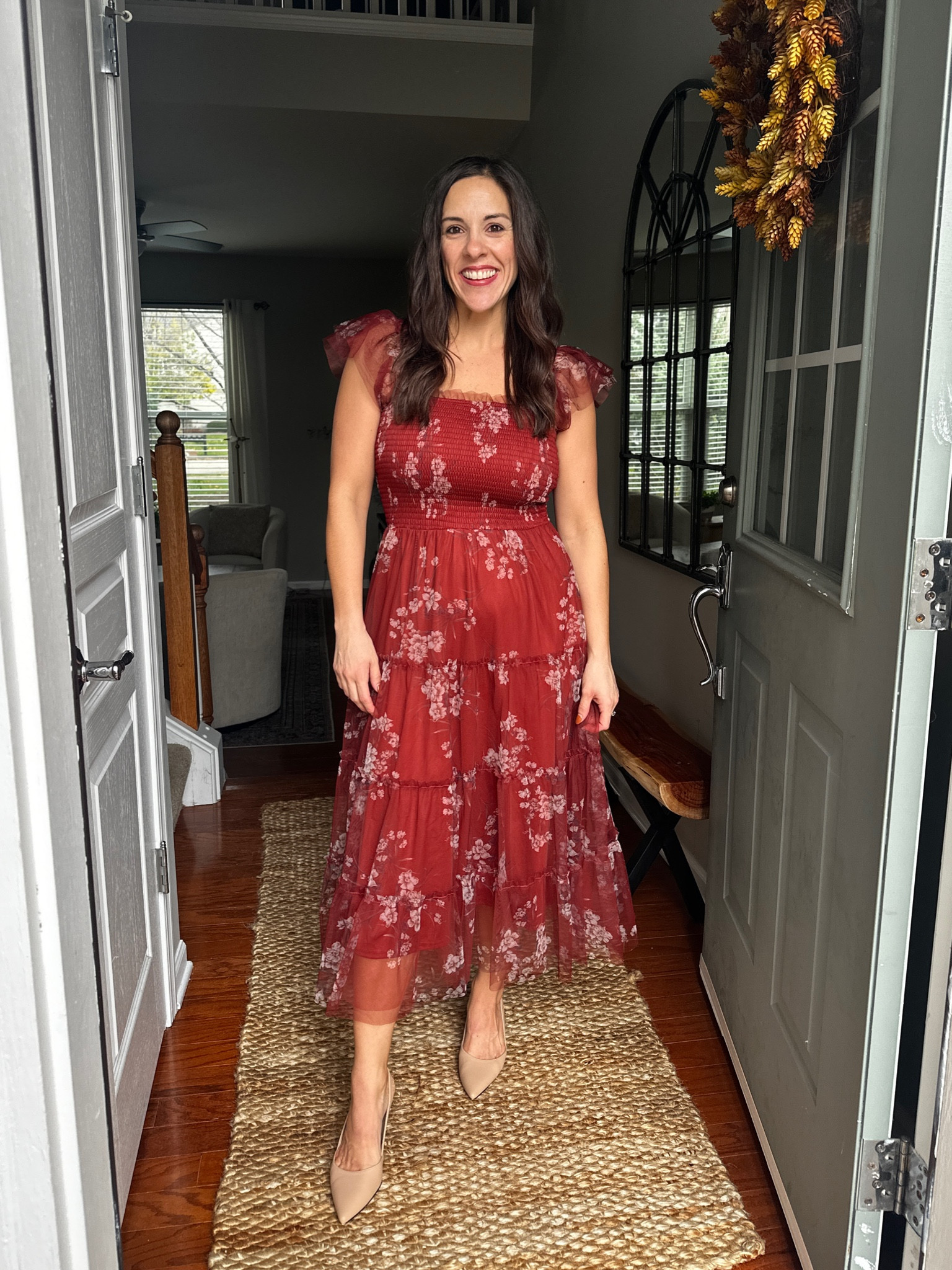 Wearing a medium. Usually I am a small. I’m 5’3”, 135lbs and a 32G. Heels fit TTS.

Christmas dress, velvet dress, holiday dress, holiday party, wedding guest dress



#LTKWedding #LTKParties #LTKHoliday