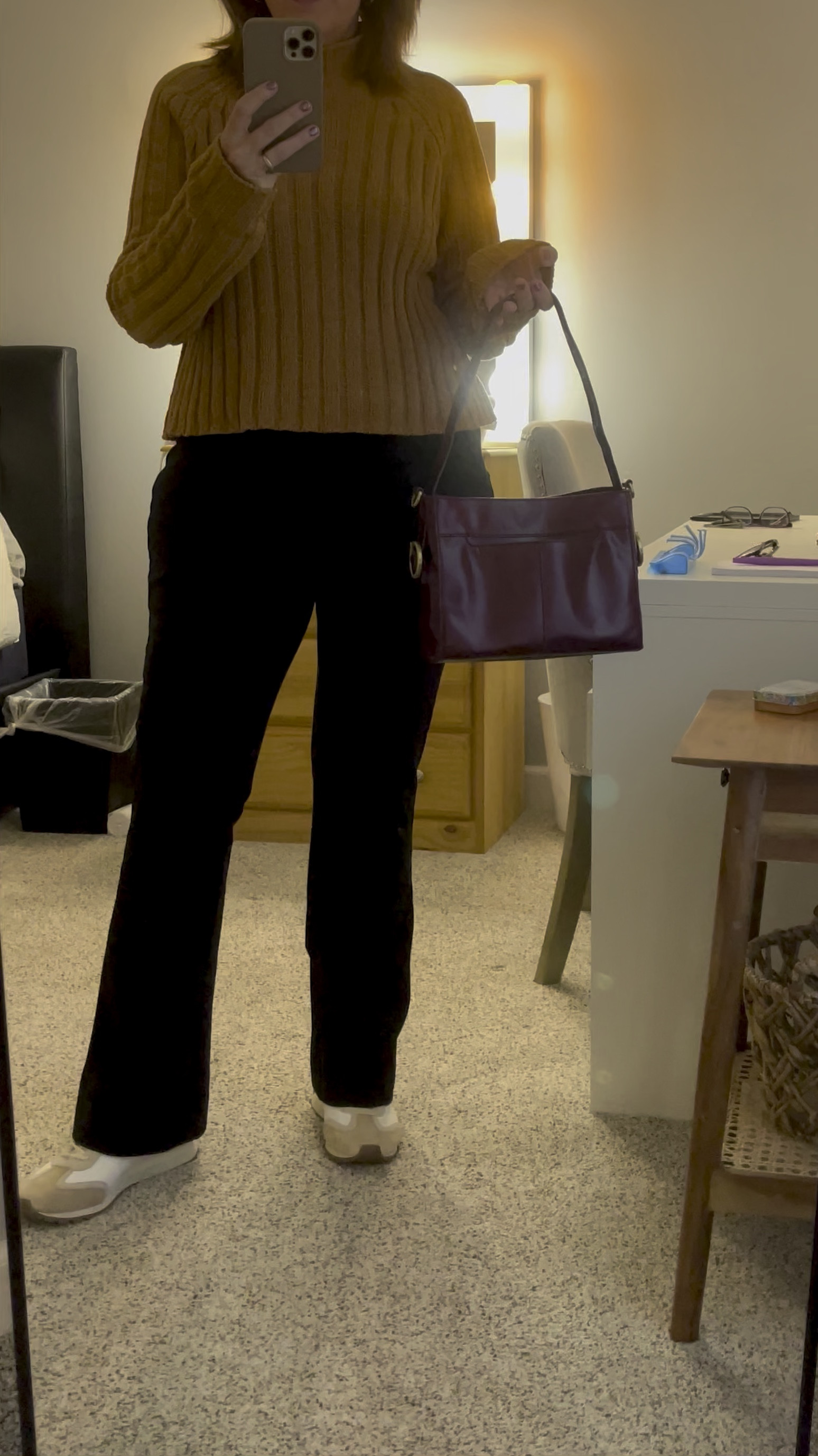 Structured crossbody by Hobo bags. In Winterberry a beautiful wine leather. I’m using the under arm strap instead of crossbody strap in this video. In love!  #ltkgiftguide #hobobags 

#LTKHoliday #LTKGiftGuide