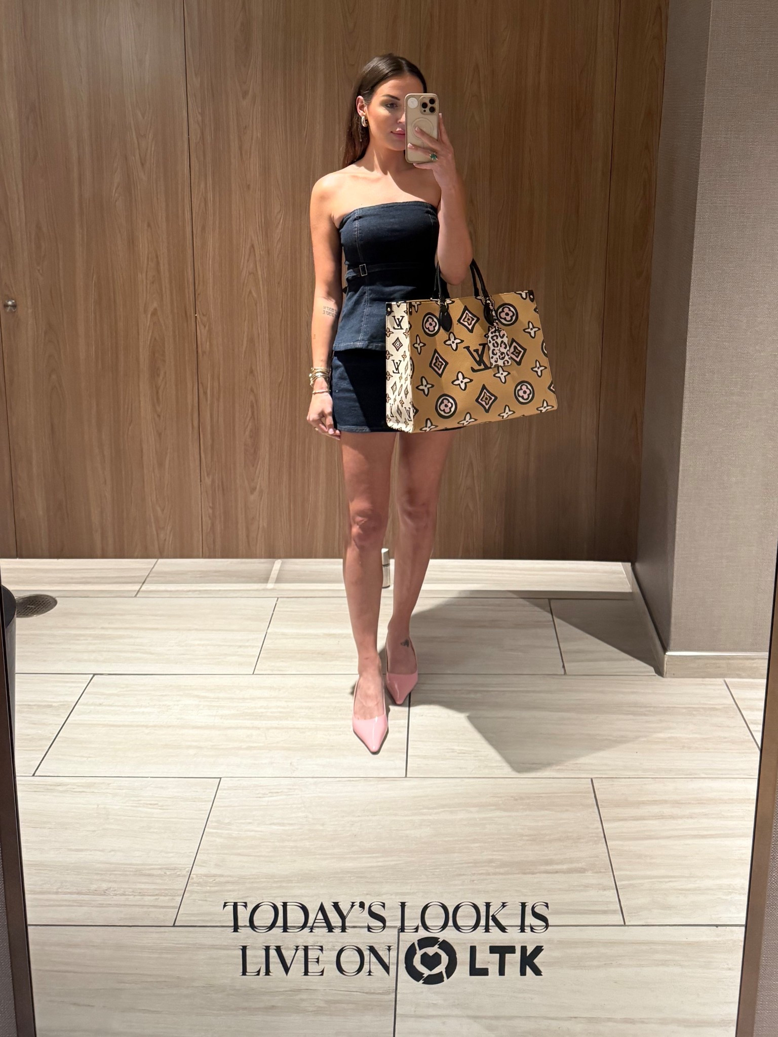 LTKCon fit 1 !! 

#LTKStyleTip #LTKSeasonal #LTKCon