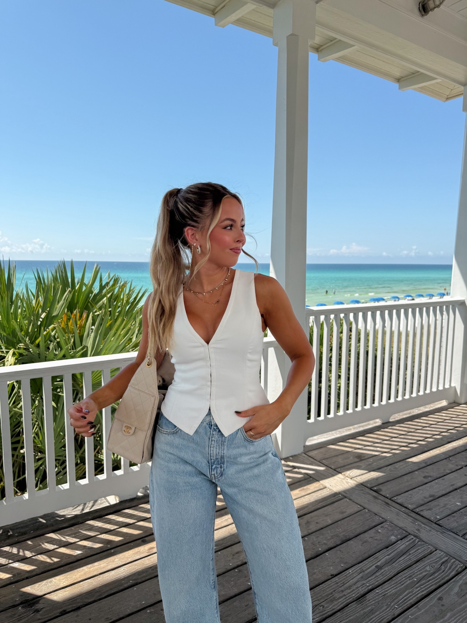 ✨ Top is Aritzia in white in a size 0 
✨ Jeans are The Bubble in a size 24 from Frame

Not linked: 
Bag: Chanel 25 small in beige 
Hoop earrings: were gifted 
Second hole studs: local boutique
Third hole threaders: made by a friend with supplies from Hobby Lobby 

