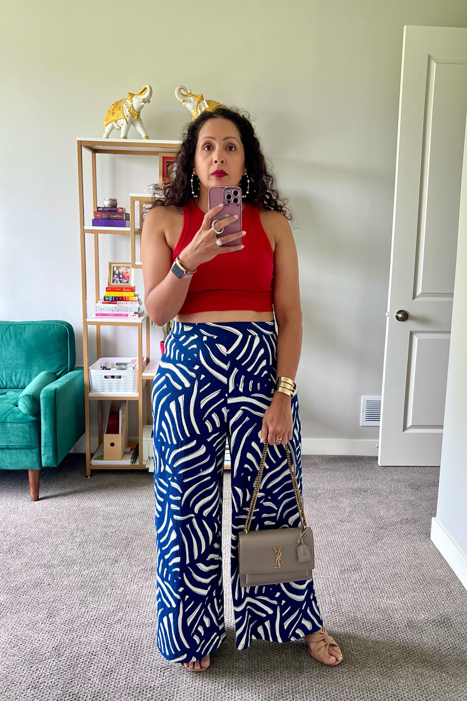 There is no rule that your outfit for a networking event has to be black or “professional”.

You deserve to feel comfortable, polished and put together - and whatever feels like the best expression of YOU! None of those are mutually exclusive.

Who says you can’t have it all?

Your energy is everything- and your clothes are showing it.


#LTKItBag #LTKStyleTip #LTKMidsize