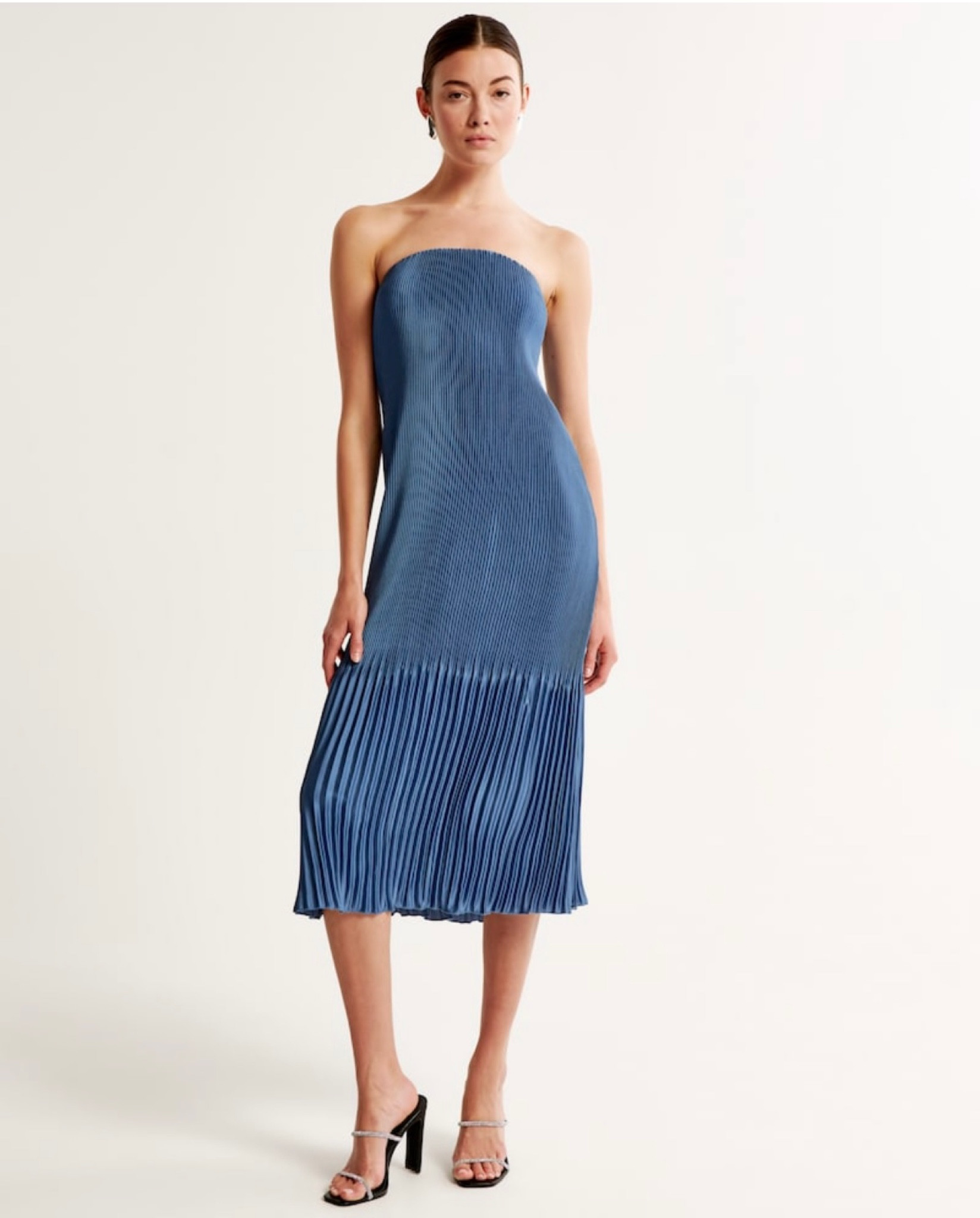 Blue formal dress
Blue bridesmaid dress 
Blue cocktail dress
Formal wedding dress 
Blue wedding guest dress
Gray wedding guest dress

#LTKwedding #LTKFind #LTKstyletip