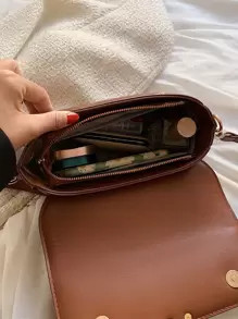 Vintage Design Flap Square Bag SKU: sg2111186877706400(100+ Reviews)$18.60$17.67Join for an Exclu... | SHEIN