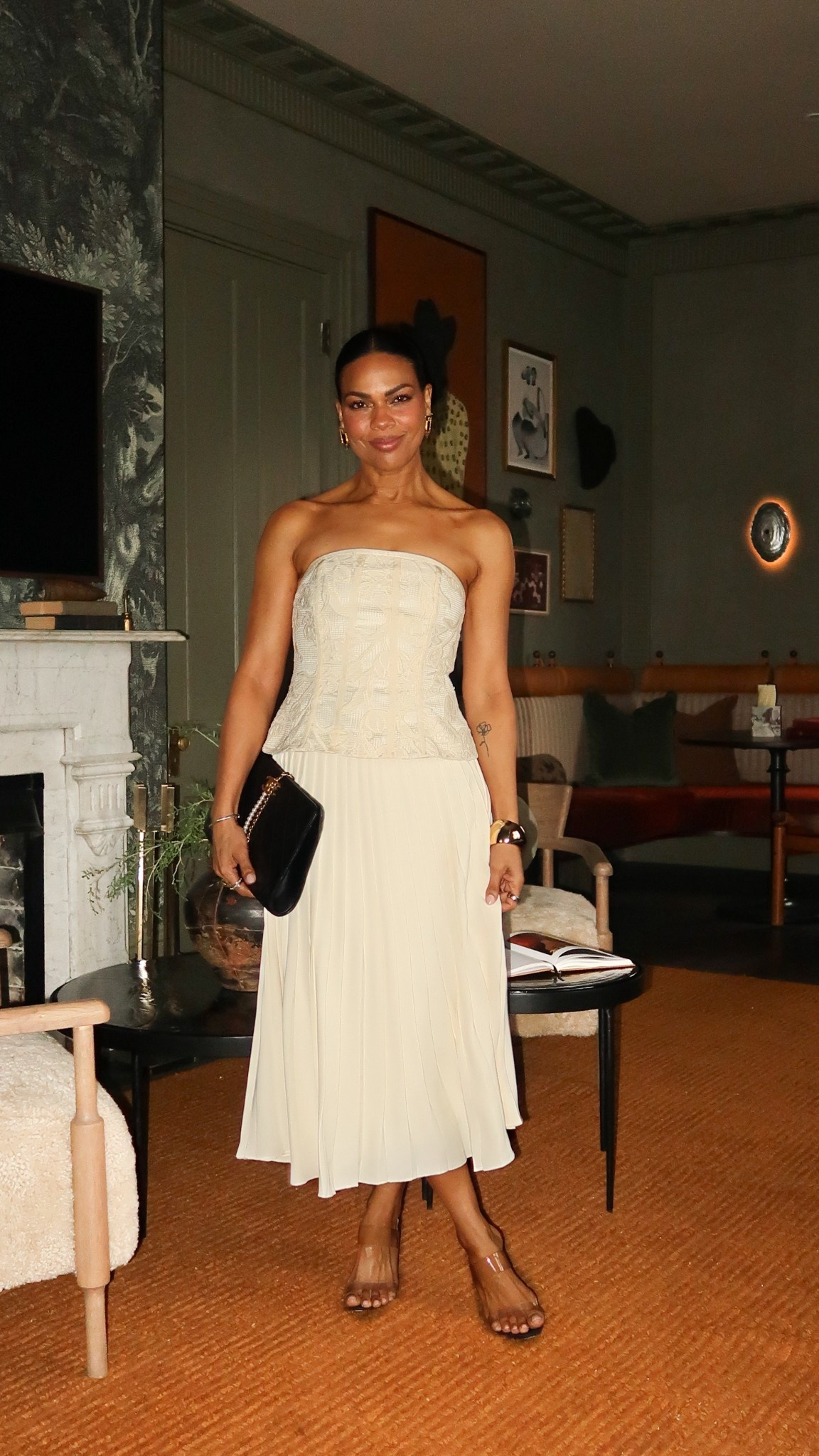 Spring events are upon us! I love this dress for Easter, brunch, cocktail parties, or a work event!






























Spring dresses, spring outfits, event dresses for spring, wedding guest dresses, garden party dresses, Easter dresses, Mother’s Day dresses, Kentucky derby dresses, over 50 outfits, over 40 outfits, midlife fashion, midlife influencers 


#LTKootd #LTKMidsize