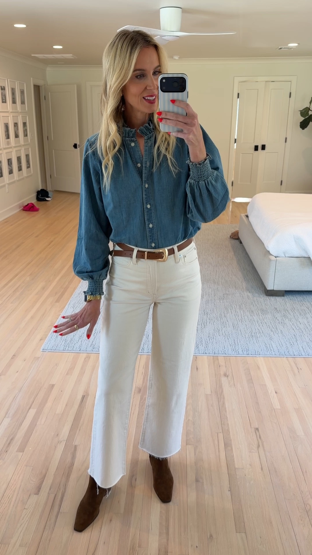 Love this chambray shirt from @Avara! Use code AMYANN15