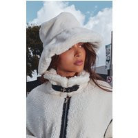 Cream Fluffy Faux Fur Bucket Hat | PrettyLittleThing US