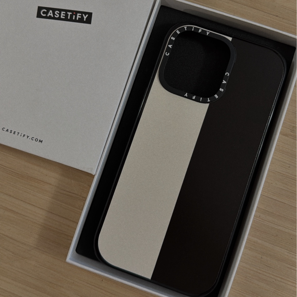 Black and white case 