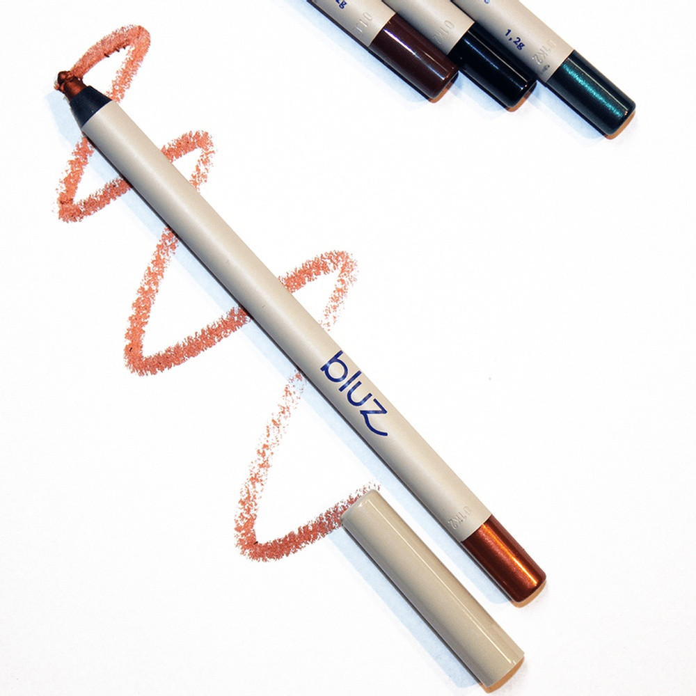 BLUZ LAPIS DELINEADOR DE OLHOS FLY 1,2G COBRE | Shopee (BR)