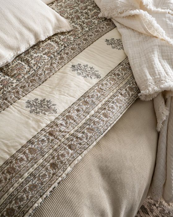 Leander Quilt | McGee & Co.