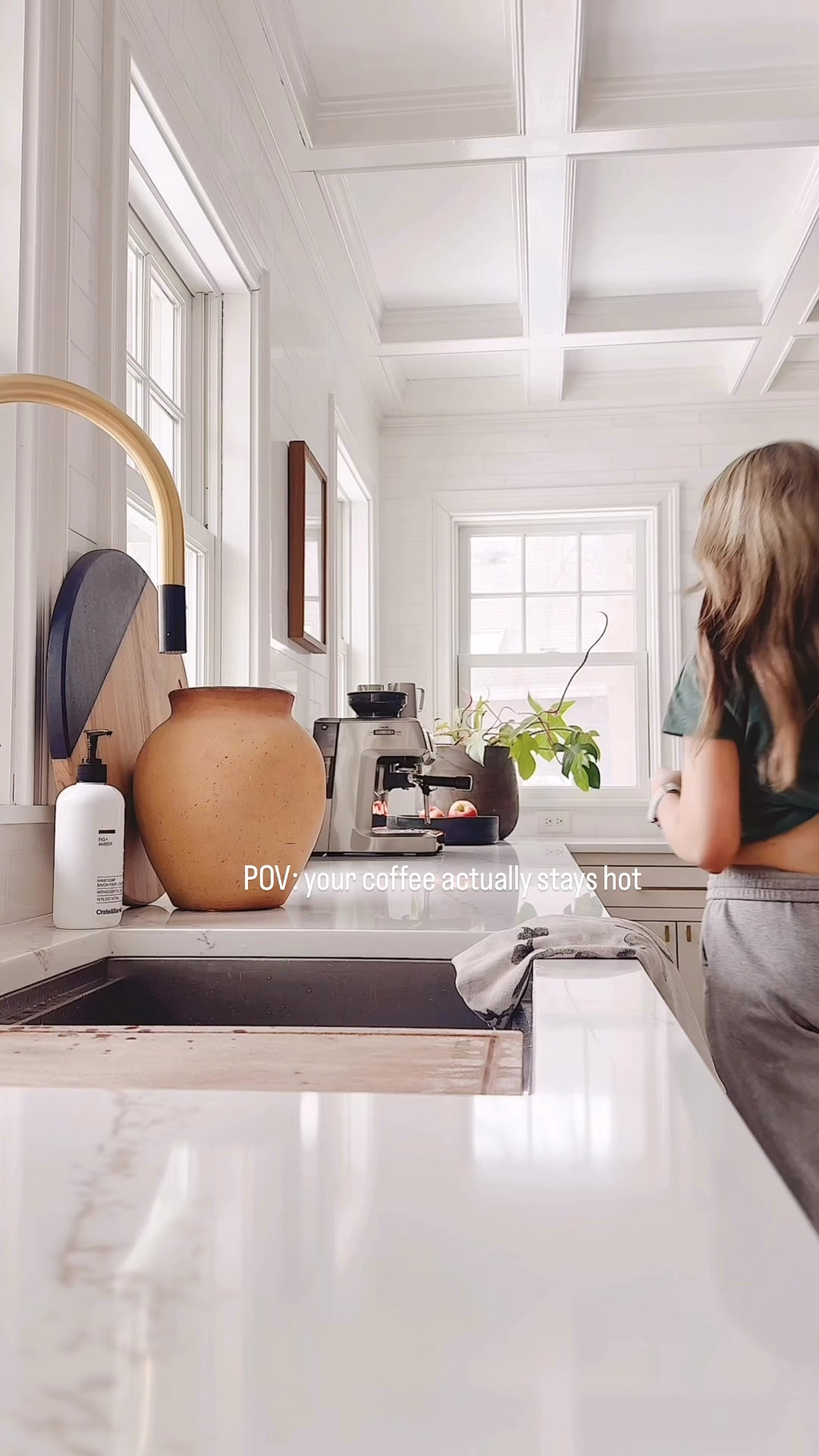 There’s nothing worse than coffee getting cold too fast! 
These double-walled glasses from Sabavi Home actually keep it that way… while also keeping cold drinks cold. 
Functional, beautiful, and now part of my daily routine.
Use code Kasia10 for 10% off! 

@sabavihome

#LTKSaleAlert #LTKHome #LTKdayinmylife