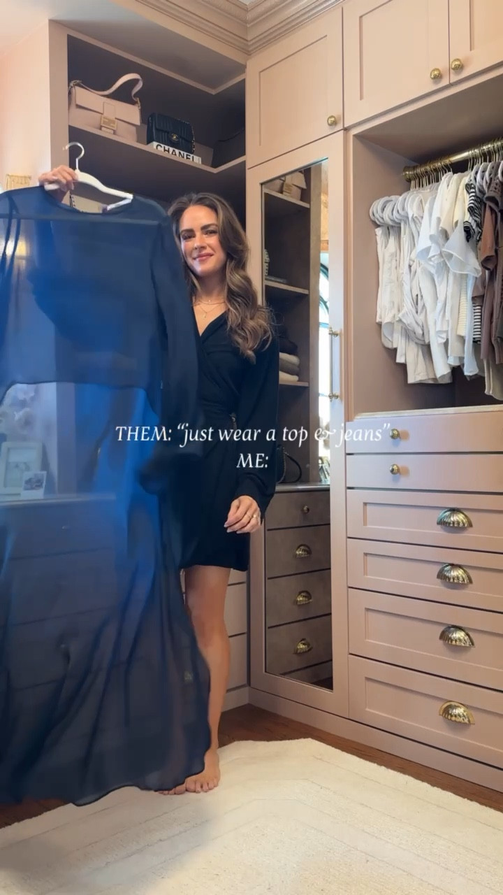 GDWM ✨ for a girls night 
This cape top is so chic I'm obsessed it's from Because of Alice


#LTKootd #LTKgrwm