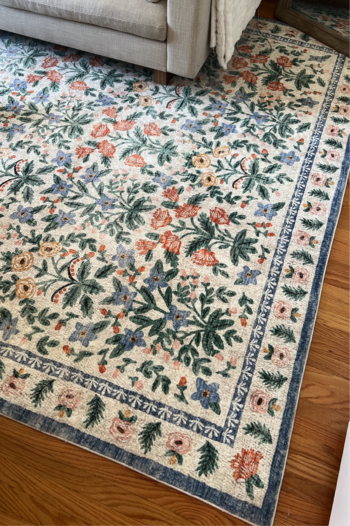
Pretty rug 

#LTKhome