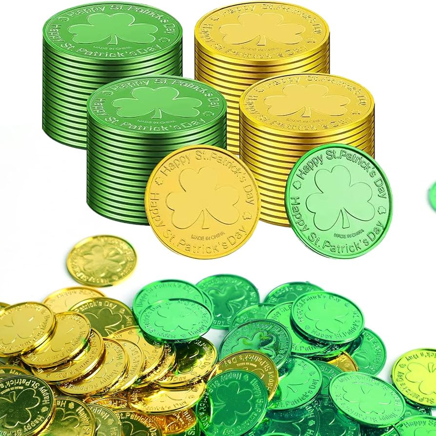 DIYASY St. Patrick's Shamrock Good Luck Coins,144 Pcs Plastic 3-Leaf Clover Coins Green and Gold ... | Amazon (US)