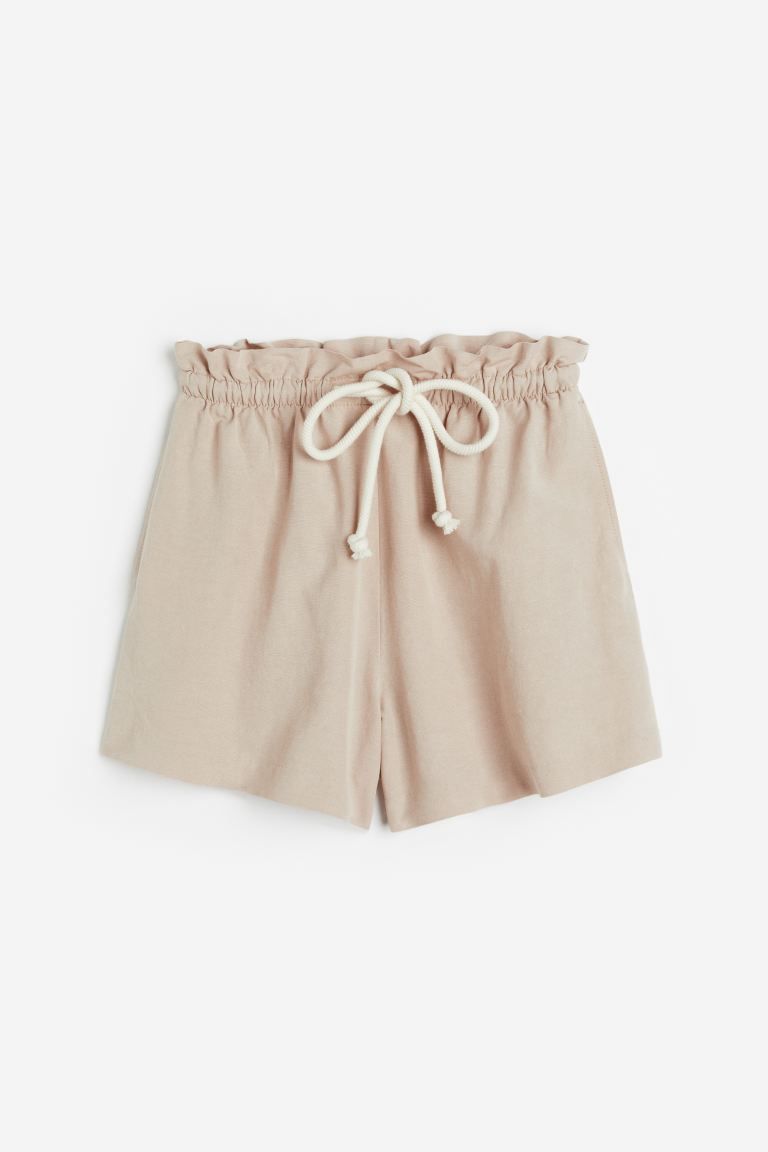 Linen-blend paper bag shorts | H&M (UK, MY, IN, SG, PH, TW, HK)