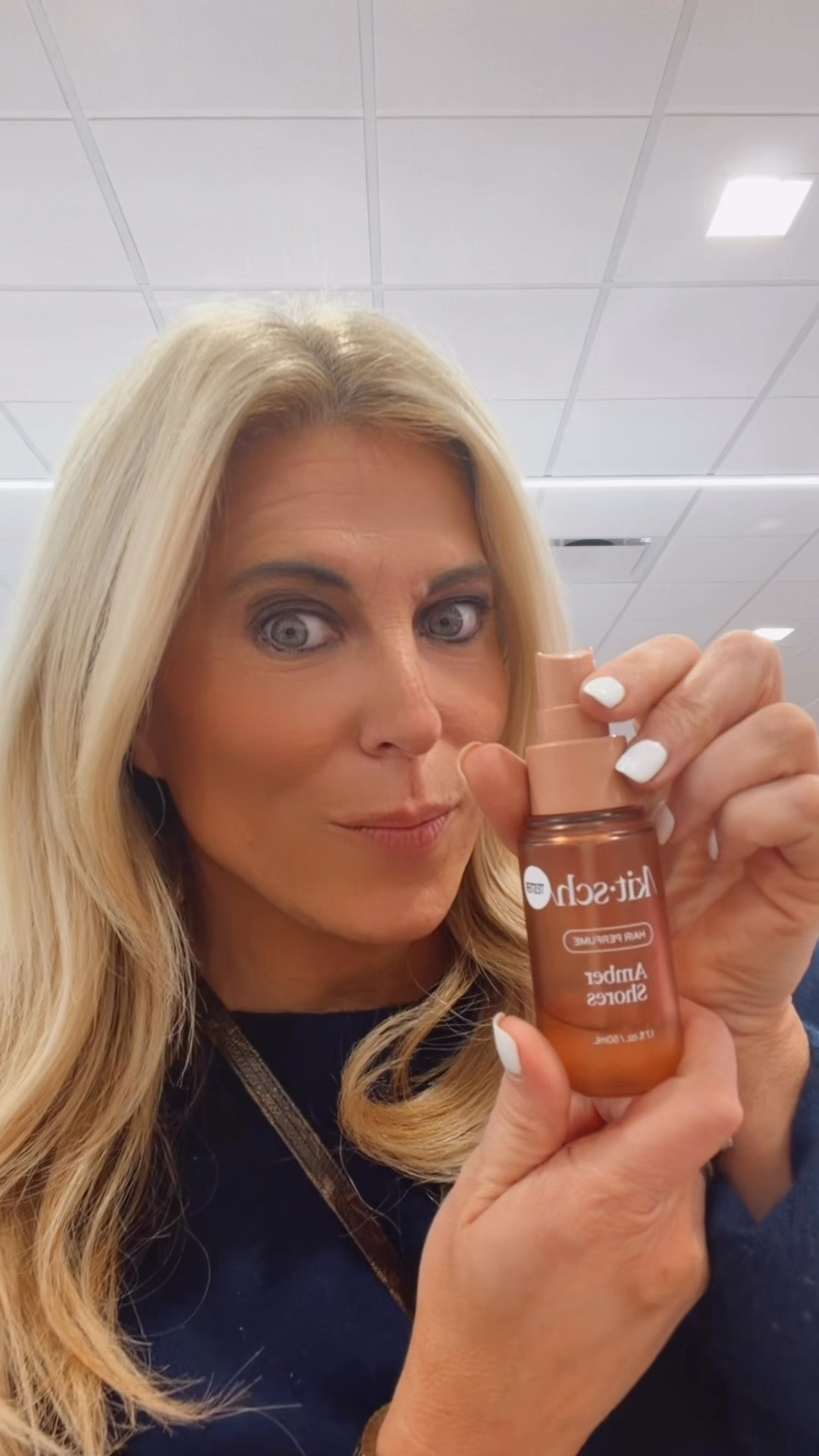 I’m loving these hair mists from kitsch

#LTKBeauty