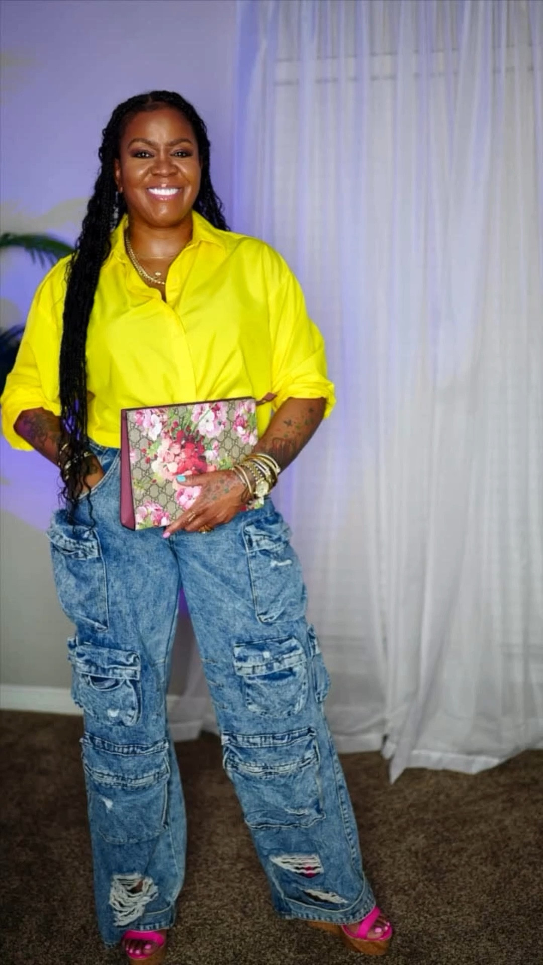 Get Ready With me 🙃,

Hair, Makeup & Accessories 😜

It’s the weekend 🤪🤪🤪…

Where we going and what are we doing???? 

Drop your weekend plans in the comments ⤵️

Shop All Products in my link in bio… 

Necklaces @kendrascott 
Foundation @danessamyricksbeauty 
Cream Bronzer @hudabeauty 
Concealer @onesize 
Bracelet Stack @shein_us 
Bag @gucci 
Pants @amazonfashion 
Shirt @express 
Shoes @schutz 

#grwm #makeup #ootd #beauty #40plusstyle #makeuptutorial #fashion #getreadywithme #40pluswoman #makeup #accessories

#LTKBeauty #LTKFindsUnder100 #LTKStyleTip