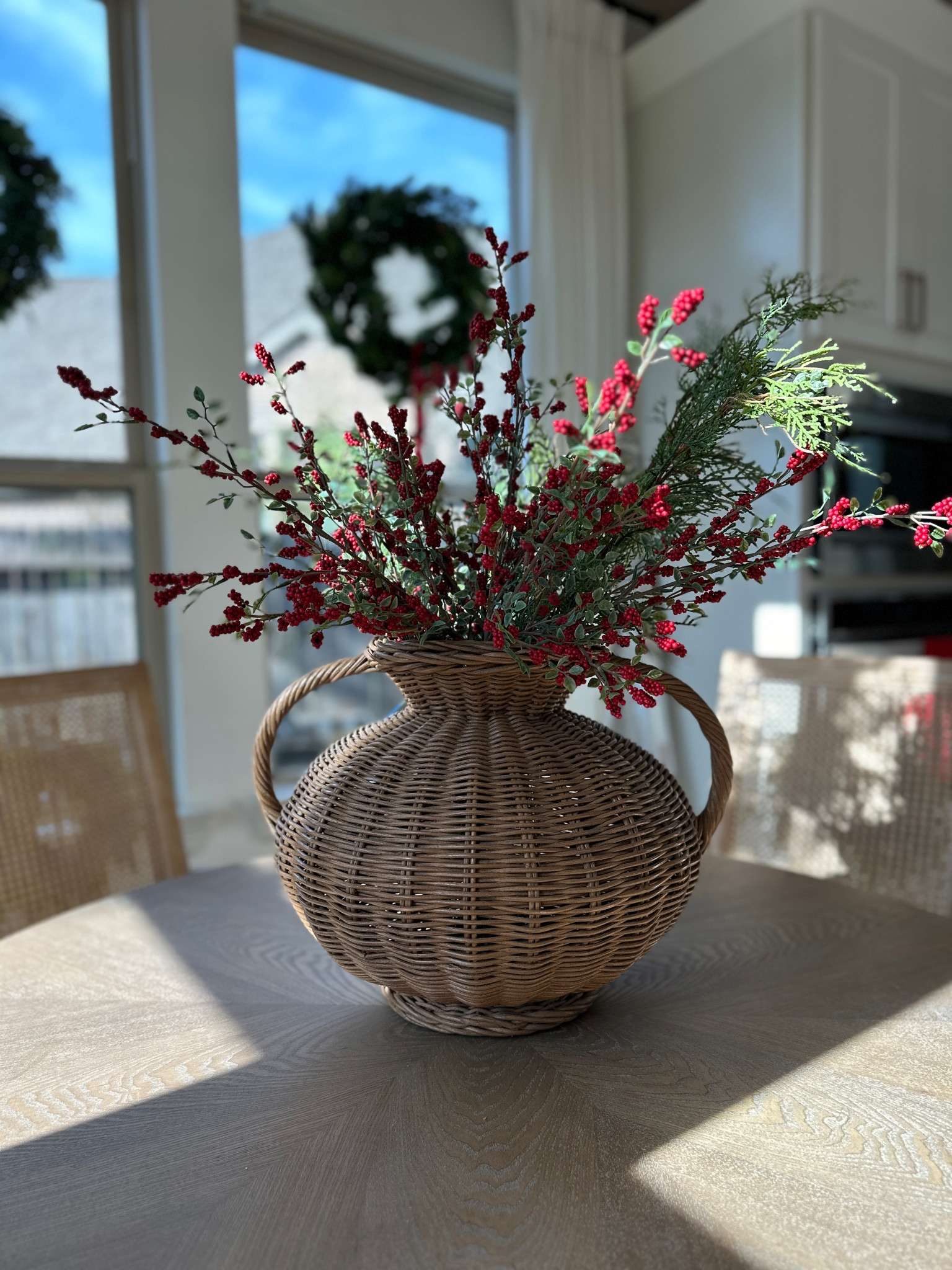 Obsessed with this vase every season but this one is my fave! #holiday #christmas #christmastable #christmasstems #christmasdecor

#LTKHoliday #LTKHome #LTKGiftGuide