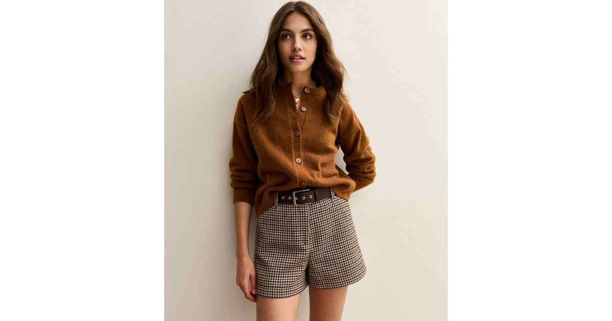 Brown Houndstooth Check Belted Shorts | New Look | New Look (UK)