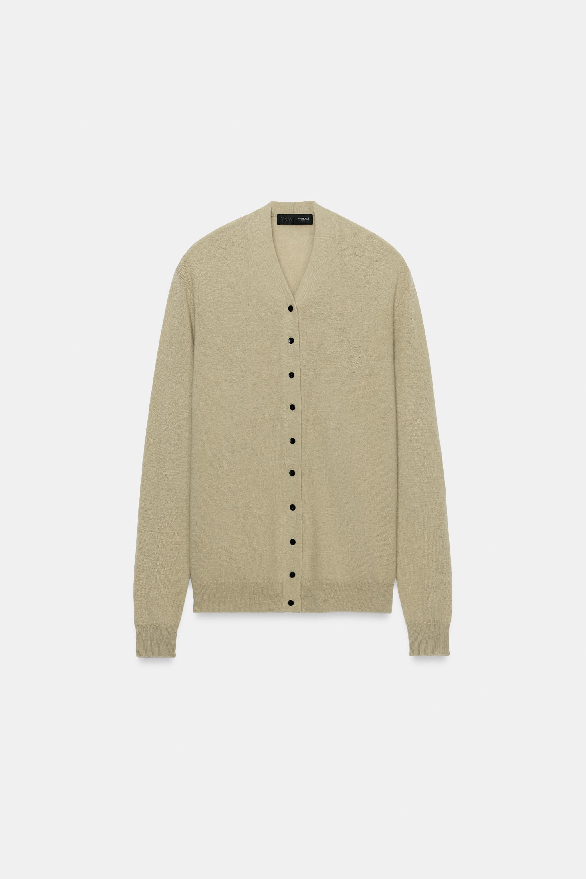 100% EXTRA-SOFT WOOL V-NECK CARDIGAN | Zara US