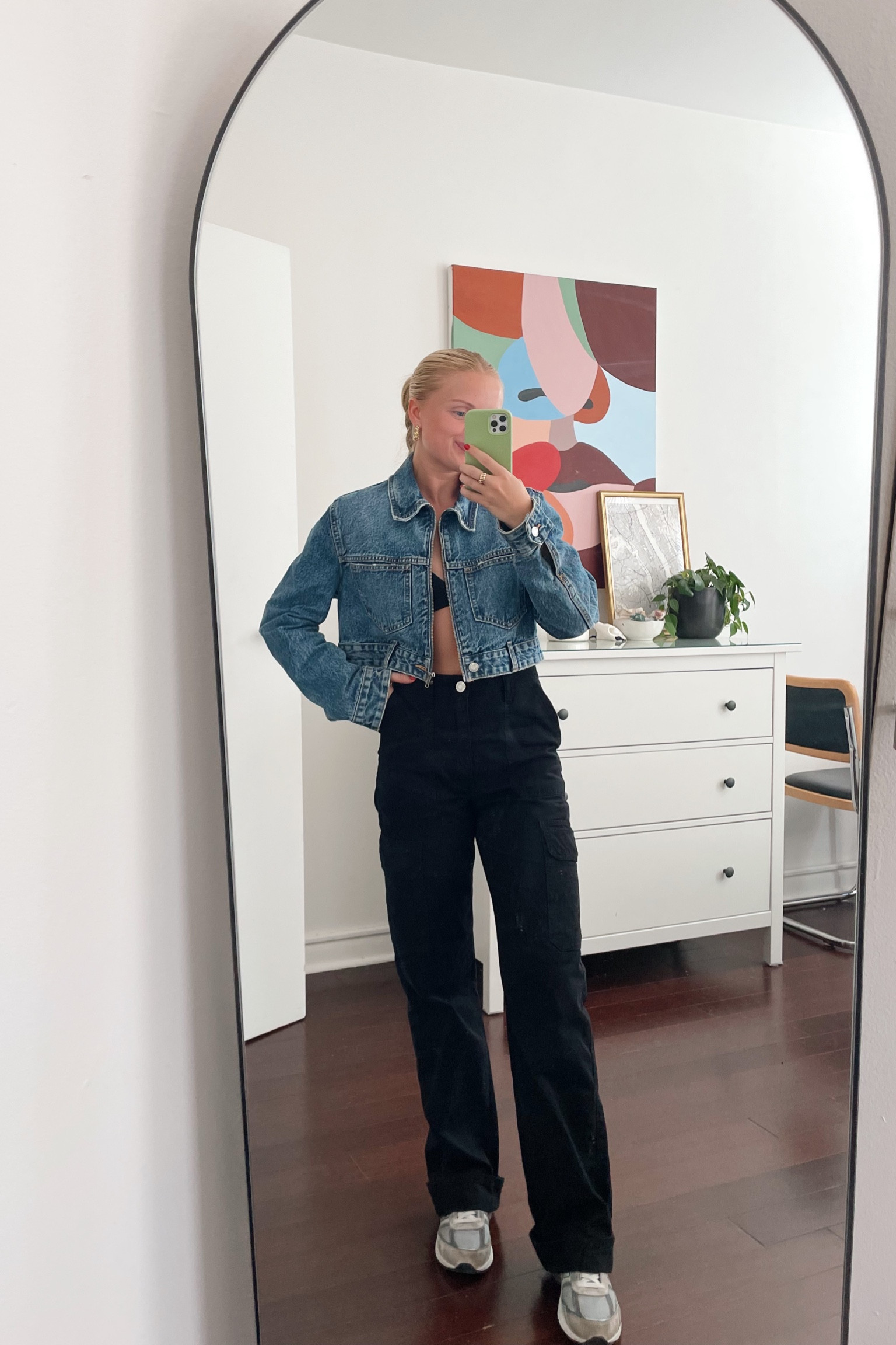 Day 5 of 30 days of outfits! Denim jacket and black cargo jeans. Both are from Zara, but I’ve linked similar options! 

#LTKunder100 #LTKsalealert #LTKSeasonal