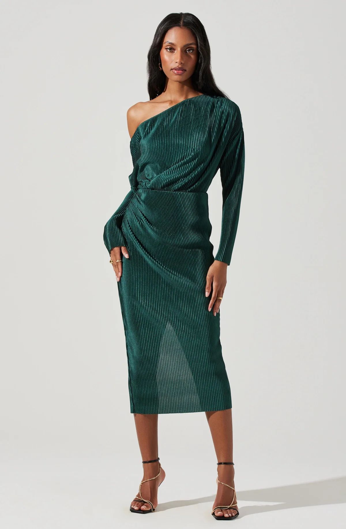 Azenia Plisse Off Shoulder Long Sleeve Midi Dress | ASTR The Label (US)