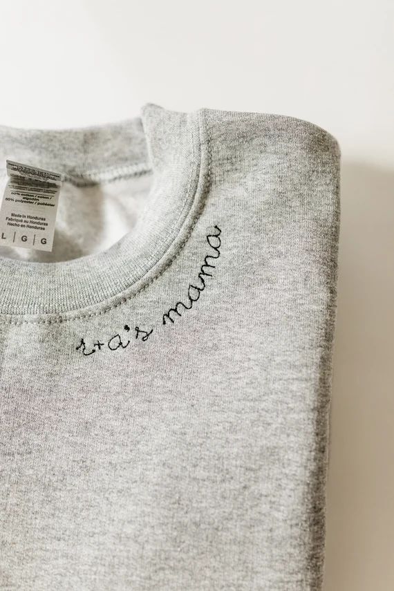 Custom Embroidered Mama Sweatshirt, Custom Name Sweatshirt, Gift for Mom, Custom Mom Gift, Person... | Etsy (US)