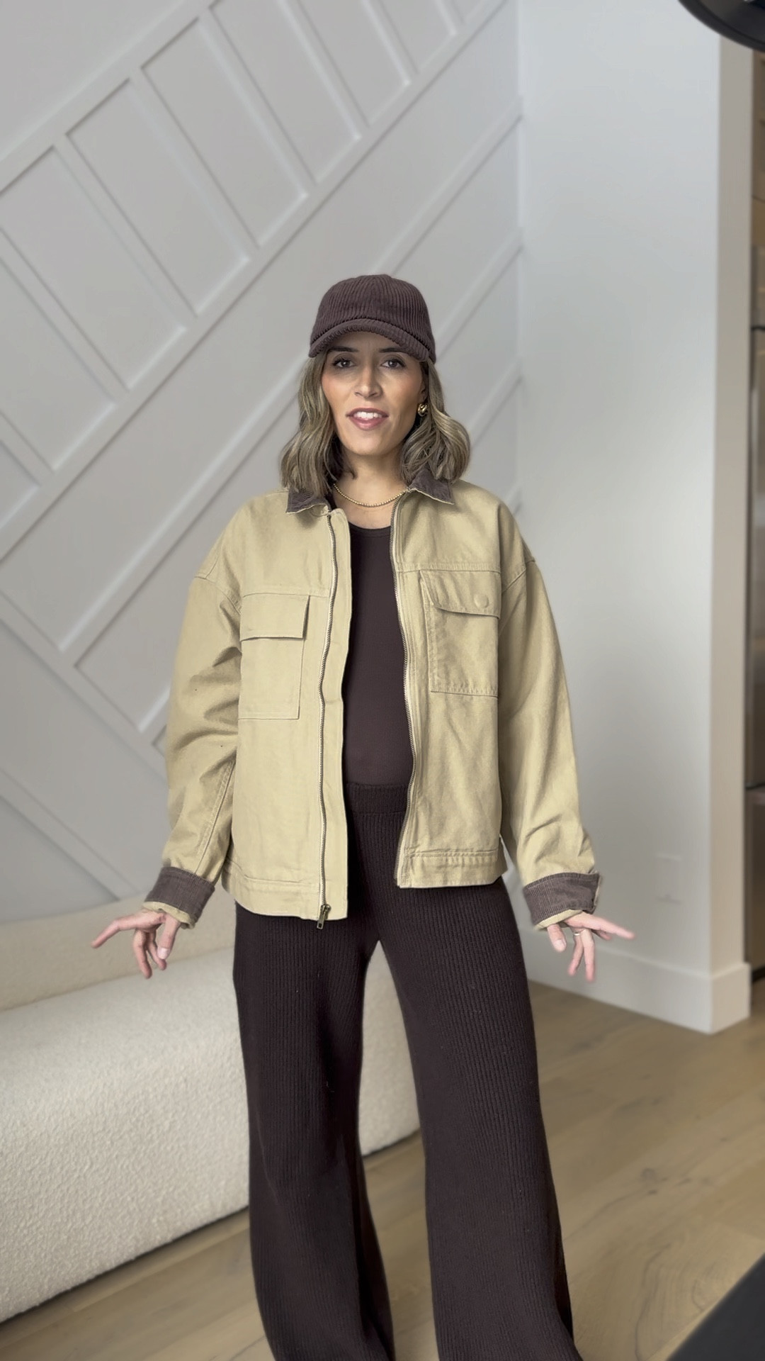 Jacket men’s medium 
Sweater pants size small 

#LTKBump #LTKFindsUnder50 #LTKFindsUnder100