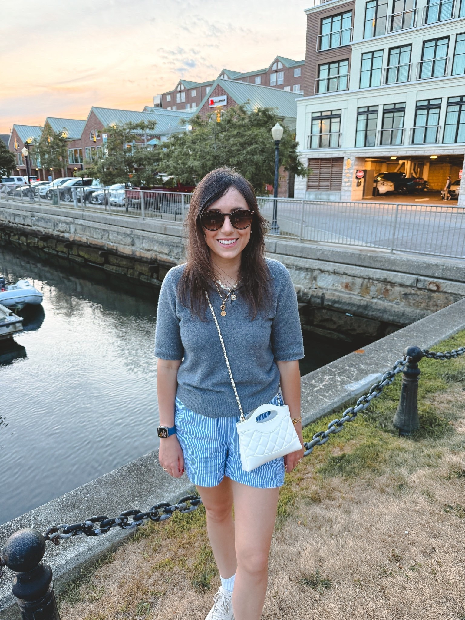 Stripe linen shorts with cashmere polo sweater




#LTKootd #LTKSeasonal