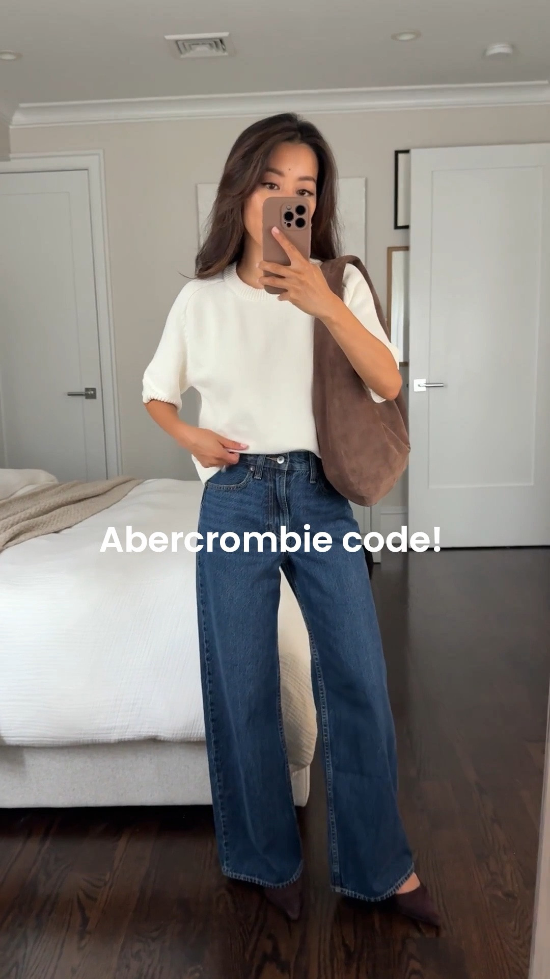 Abercrombie sale + code AFJEAN gets an extra 15% off discount! 
• high rise bootcut jean 24 short, looser fit on me. These now also come in extra short! 
• old sweater tee xxs, similar linked
• etsy suede bag 
• sam Edelman kitten heels 5.5

I also like the 90s relaxed jeans that are linked in the extra short inseam medium wash
￼

Petite jeans sale

#LTKSeasonal #LTKSaleAlert #LTKPetite