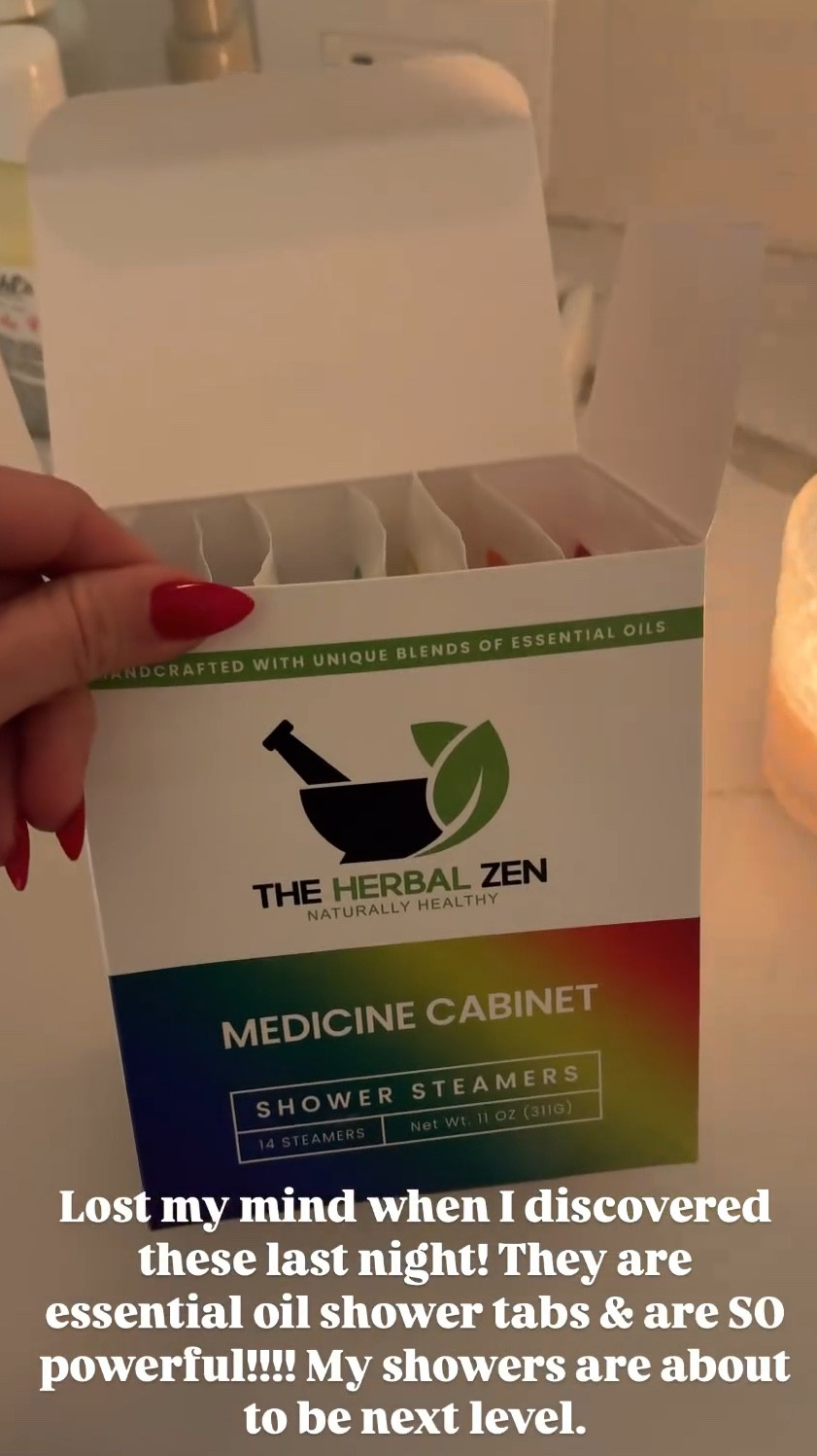 These natural shower steamers are EVERYTHING! 🤩🚿