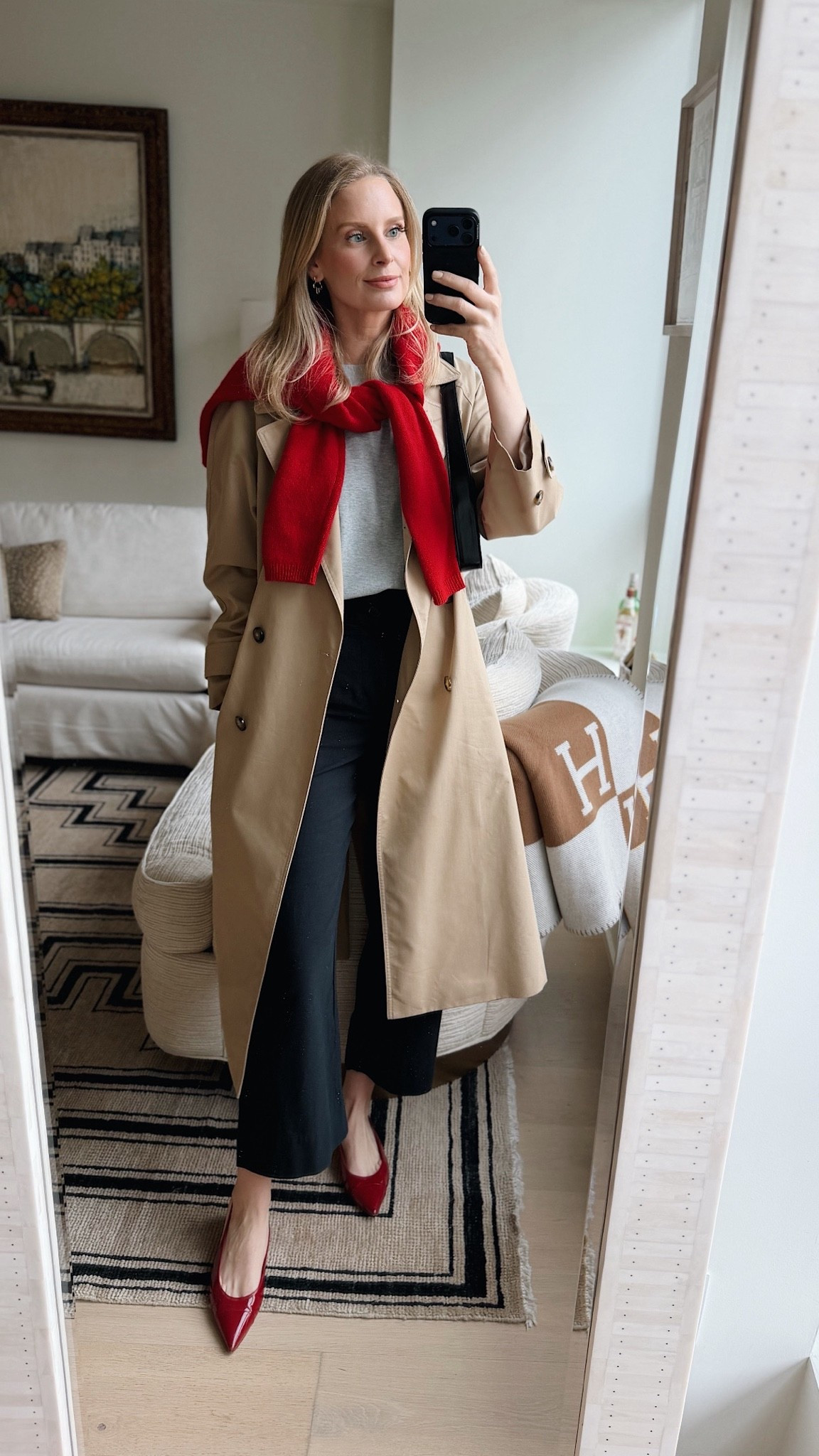 Today’s look! My flats are old Chanel ❤️

#LTKootd