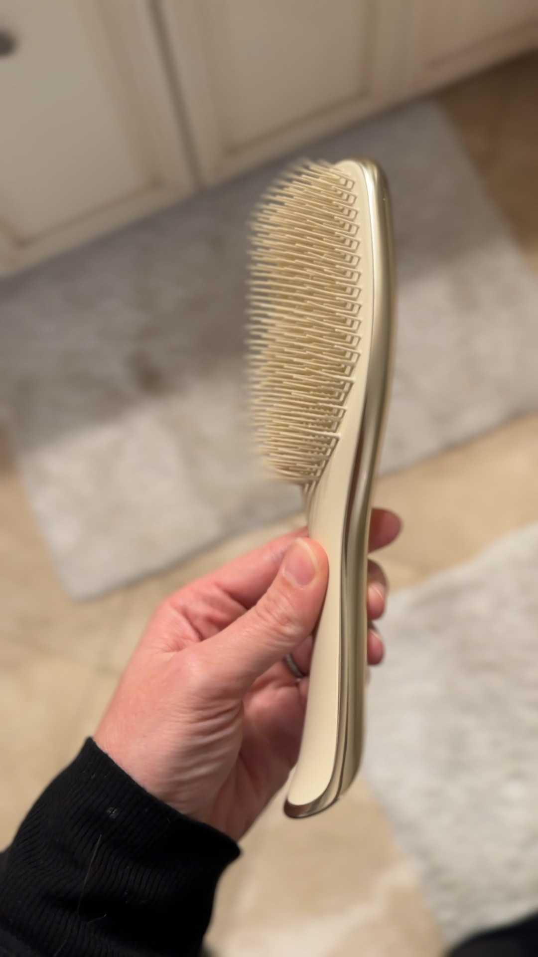 The perfect stocking stuffer! This hairbrush is my favorite !

#LTKSaleAlert #LTKGiftGuide #LTKBeauty