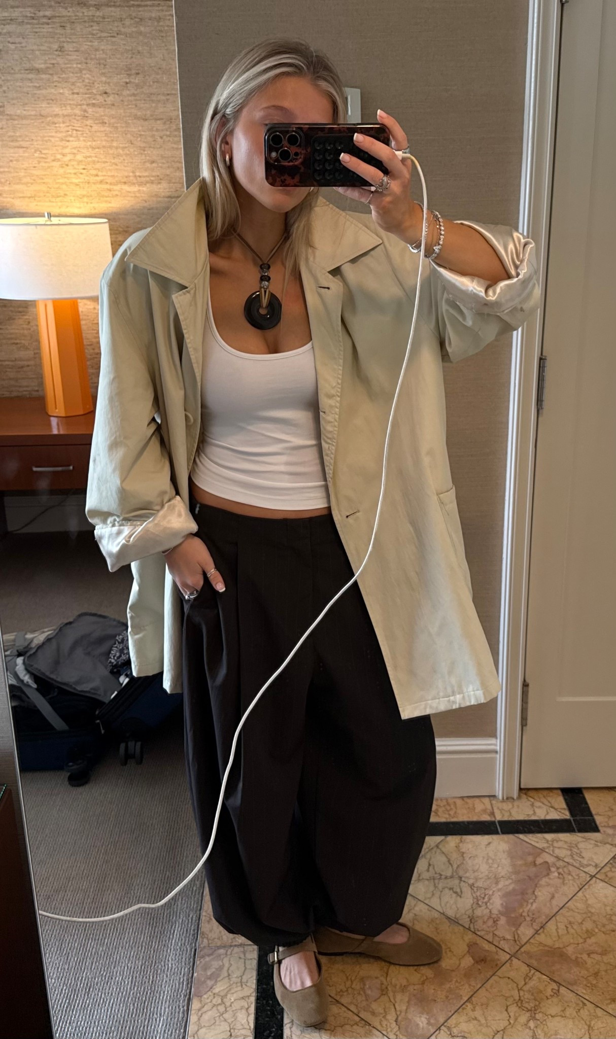 Pants: Zara ref 1255/551
Tank: Oak & Fort XXS 
Jacket: Weatherproof garment company L
Shoes: Zara 
Clutch: Poshmarkk

#LTKootd