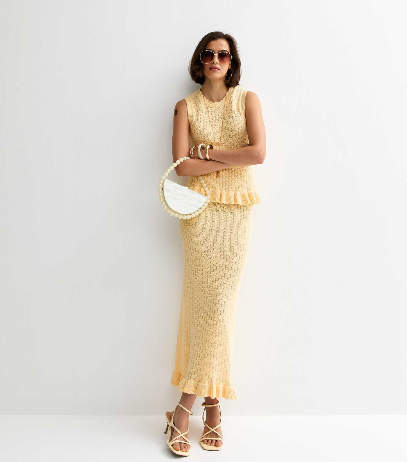 Cream Pearl Effect Box Clutch | New Look | New Look (UK)