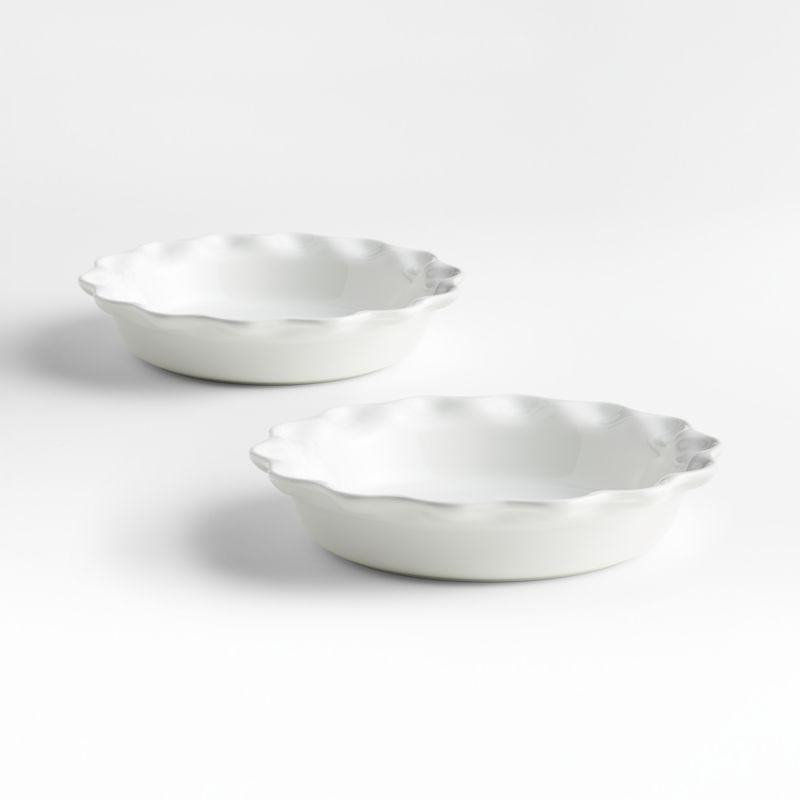 Le Creuset Heritage 9" White Pie Dishes, Set of 2 + Reviews | Crate & Barrel | Crate & Barrel