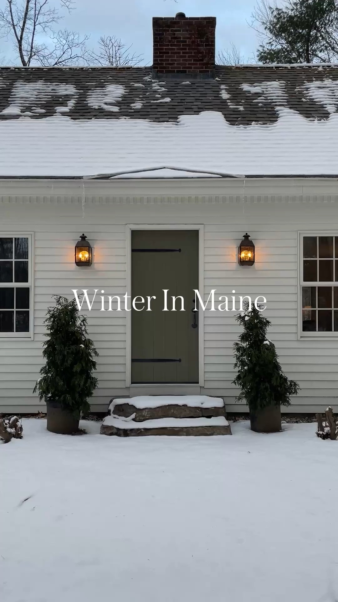 Tomorrow marks 6 months since we moved to Maine and there are certain things that I’ve become especially fond of. Seaweed swaying in the ocean, fancy plates for everyday meals, pillows with a ruffle trim from @perigold, hiking among endless evergreens, layers and layers of blankets with a hot water bottle tucked in too, and that feeling I get every time we pull up to our house and I remember that this isn’t just a vacation, this is our home. Can’t link the ocean for you but the beautiful throw blankets, plates, pillows, and glass vase are all from Perigold! Linked them in my LTK shop for you! #ad #perigold #perigoldpartner
.
@shop.ltk #liketkit #paidlink @juliskaofficial #juliska @pompomathome #pompomathome @landsdownunder #landsdownunder @easternaccents #easternaccents