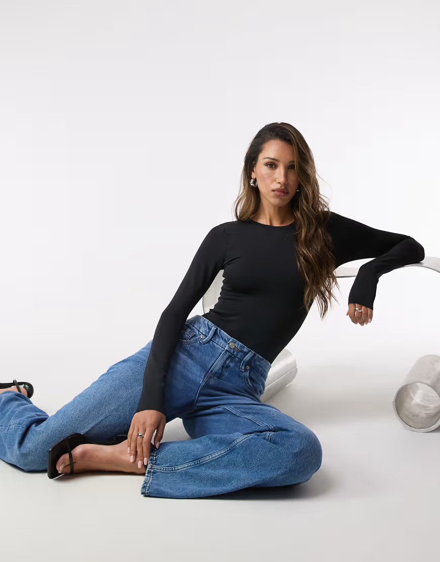 Good American sculpting crewneck bodysuit in black | ASOS (Global)