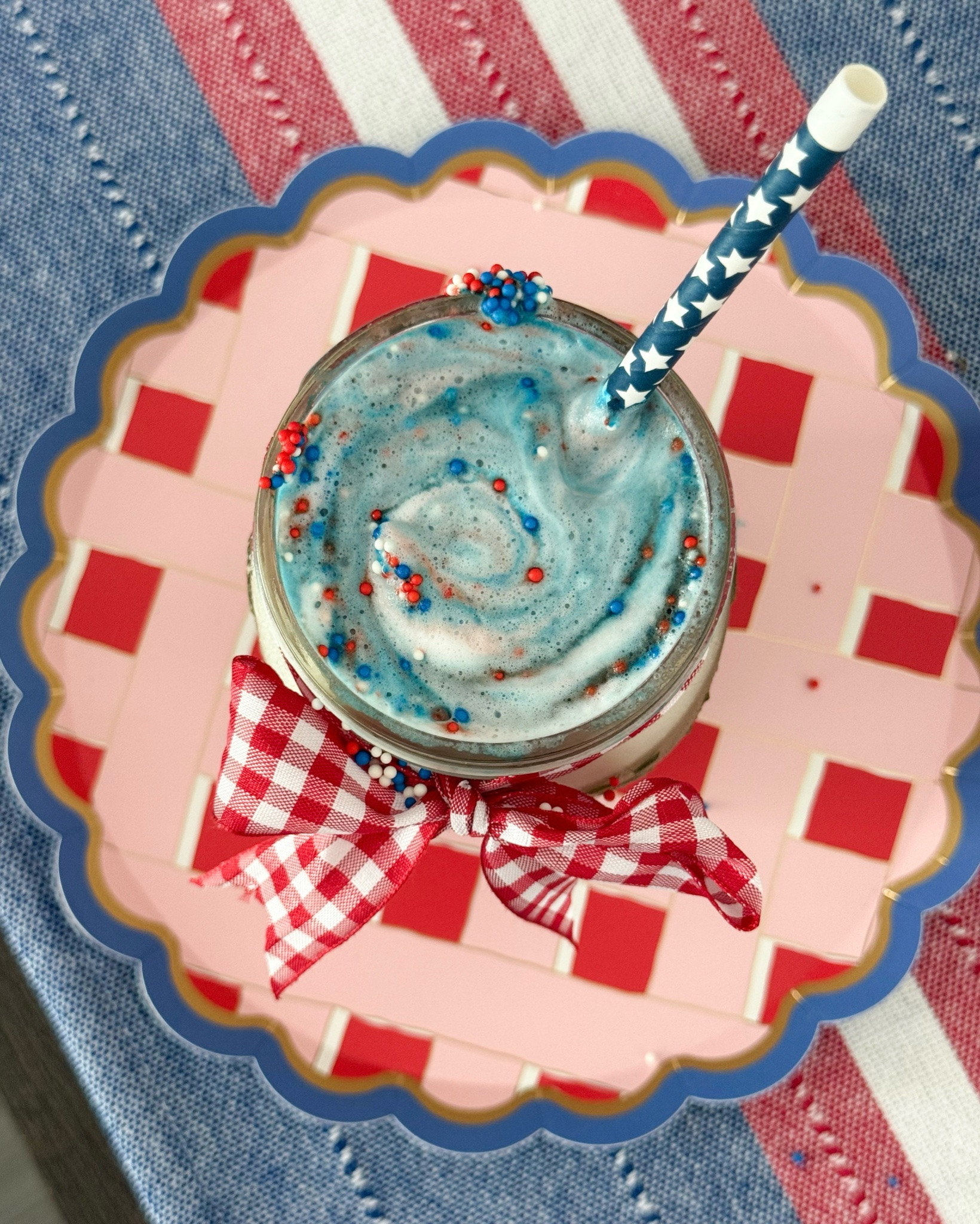 The aftermath after sterling my dot cake latte…. So delish and so festive for summer 🇺🇸☕️✨

#LTKHome #LTKSeasonal