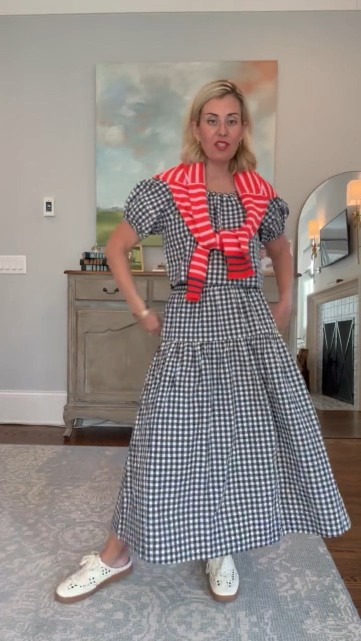 This set is everything! Totally can wear together or separate. So many options with this set! I’m wearing an xs and 8 in the sneakers  .

#LTKdayinmylife #LTKOver40 #LTKmomlife