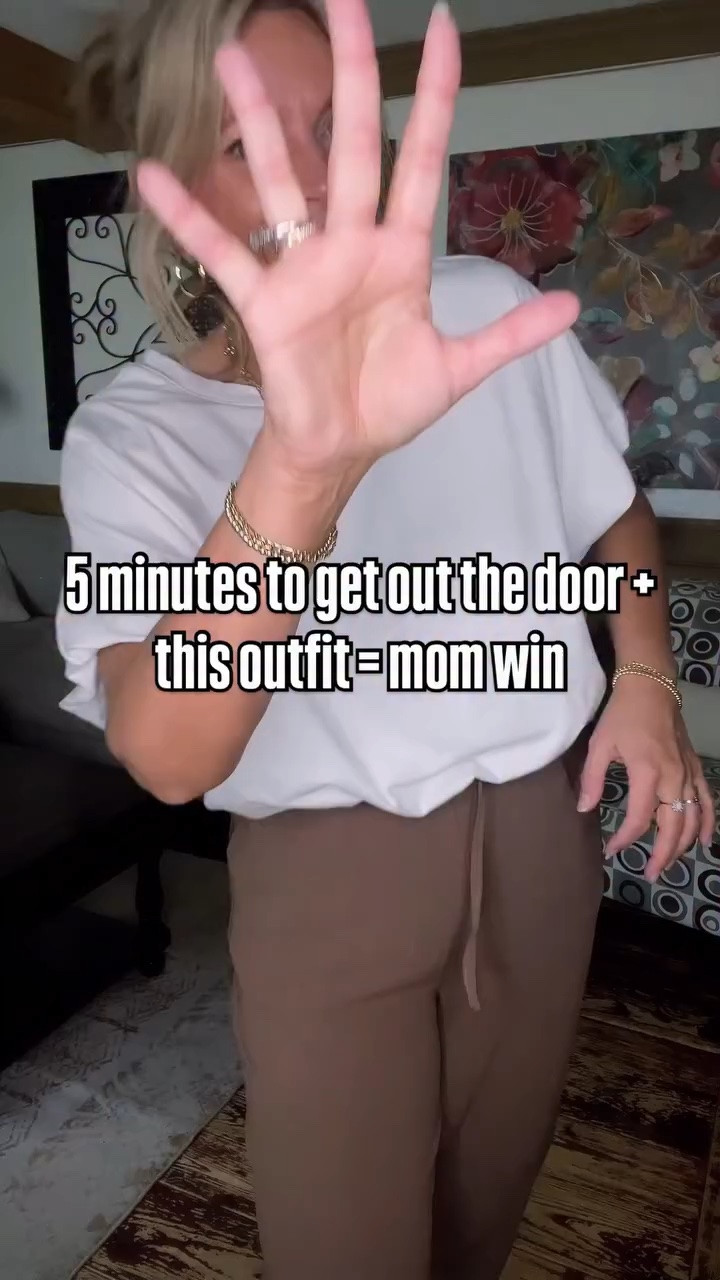 Mom on the go outfit 💼 👜 
When did putting on real pants become optional? 🤣 
This easy look is giving me life.
Outfit deets:
2 pieces + accessories in under 5 minutes.
Breathable, cute, comfy & affordable!
(bc moms gotta budget 💸)
What do you think? Saving this for your next school pickup? 👇🏼 
#MomOnTheGo #00TD

#LTKmomlife #LTKOver40 #LTKMidsize