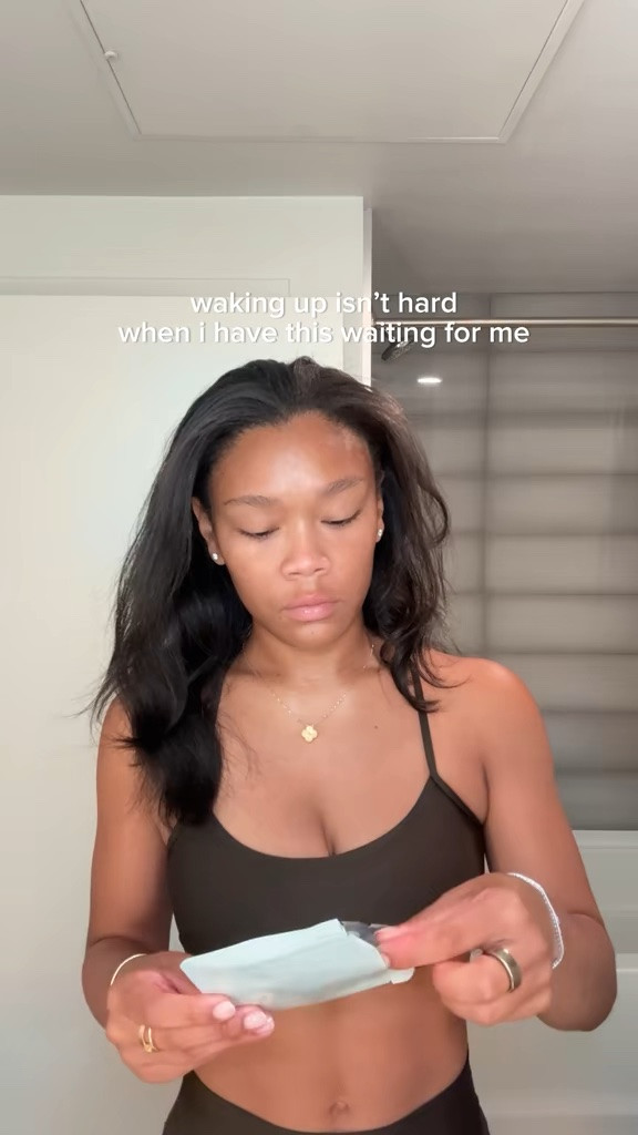 good morningggg ☁️☁️☁️🫶🫶

🧿 IG: @OliviaNicoleGreen 🤳TikTok: @OliviaNicoleGreen 🫶YouTube: @OliviaNicoleGreen

#LTKgrwm #LTKselfcare #LTKmorningroutine